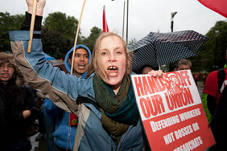 Cleaners Strike at Societe Generale